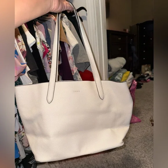 Coach Cameron Leather Cream Tote Bag - Picture 3 of 5